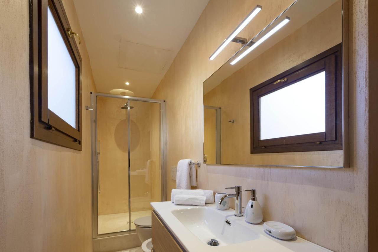 Iconic Luxury Suites Abbiadori Exteriör bild