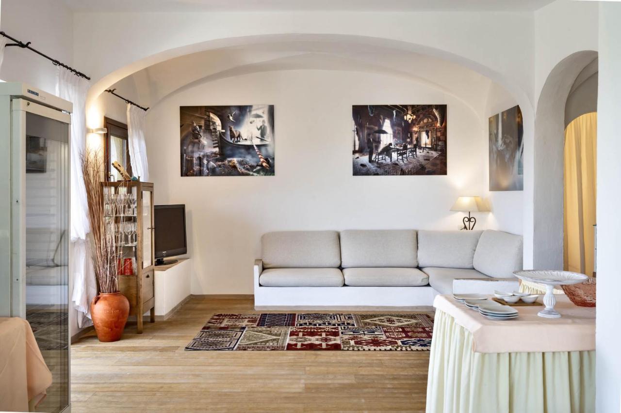 Iconic Luxury Suites Abbiadori Exteriör bild